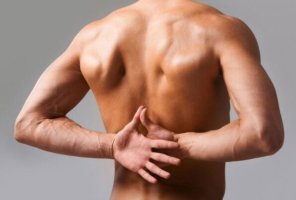 sakit punggung dengan osteochondrosis tulang belakang